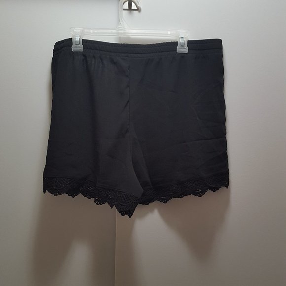 sheer chiffon and lace lingerie booty shorts - Picture 3 of 5